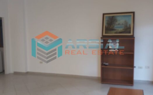 Jepet me Qira Zyrë 51 m2, Bulevardi Zogu i I-rë, Tiranë