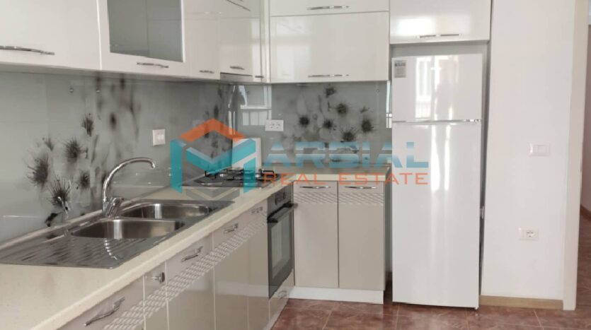 Apartament Shallvaret