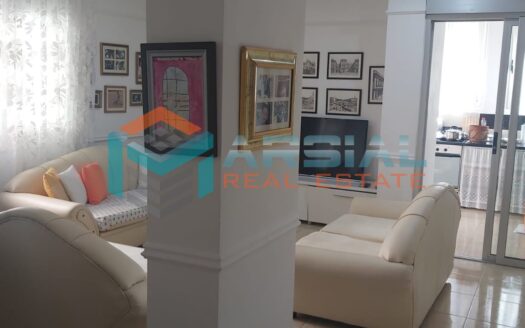 Okazion: Shitet apartament 2+1 ne Rruga PETI, Tirane