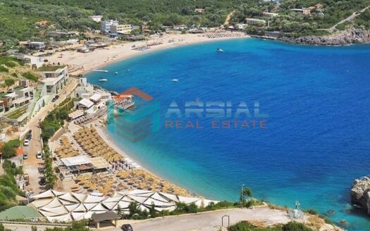 Shitet 10mije m2 truall ne Jale, Vlore