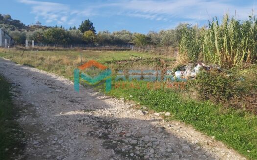 Shitet 400 m2 truall ne kodren perballe Top Channel ne Yzberisht, Tirane