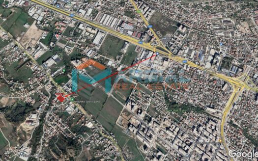 Shitet 4334m2 truall pas CASA ITALIA me 100 euro/m2