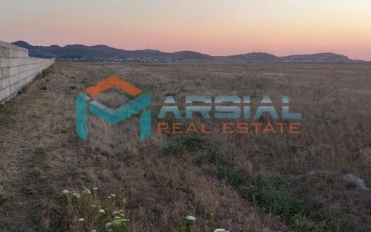 Shitet 25mije m2 truall ne Porto Romano, Durres me 25 euro/m2