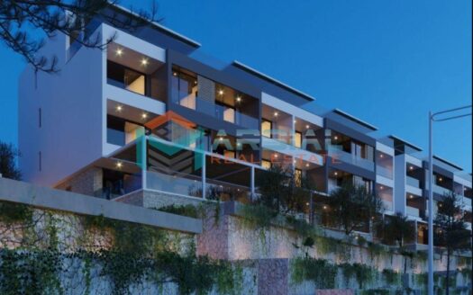 Shitet Apartament 1+1, 68m2, Kompleks Vilash, Uji i Ftohtë, Vlorë