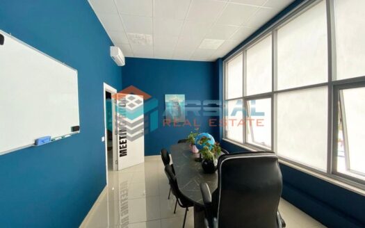 Jepet me qira 330m2 ambient biznesi ne Rrugen Bardhyl, Tirane