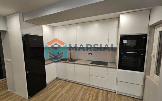 Shitet Apartament Vlorë