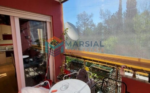 Shitet Apartament 1+1, tek Kopshti Botanik, Tiranë